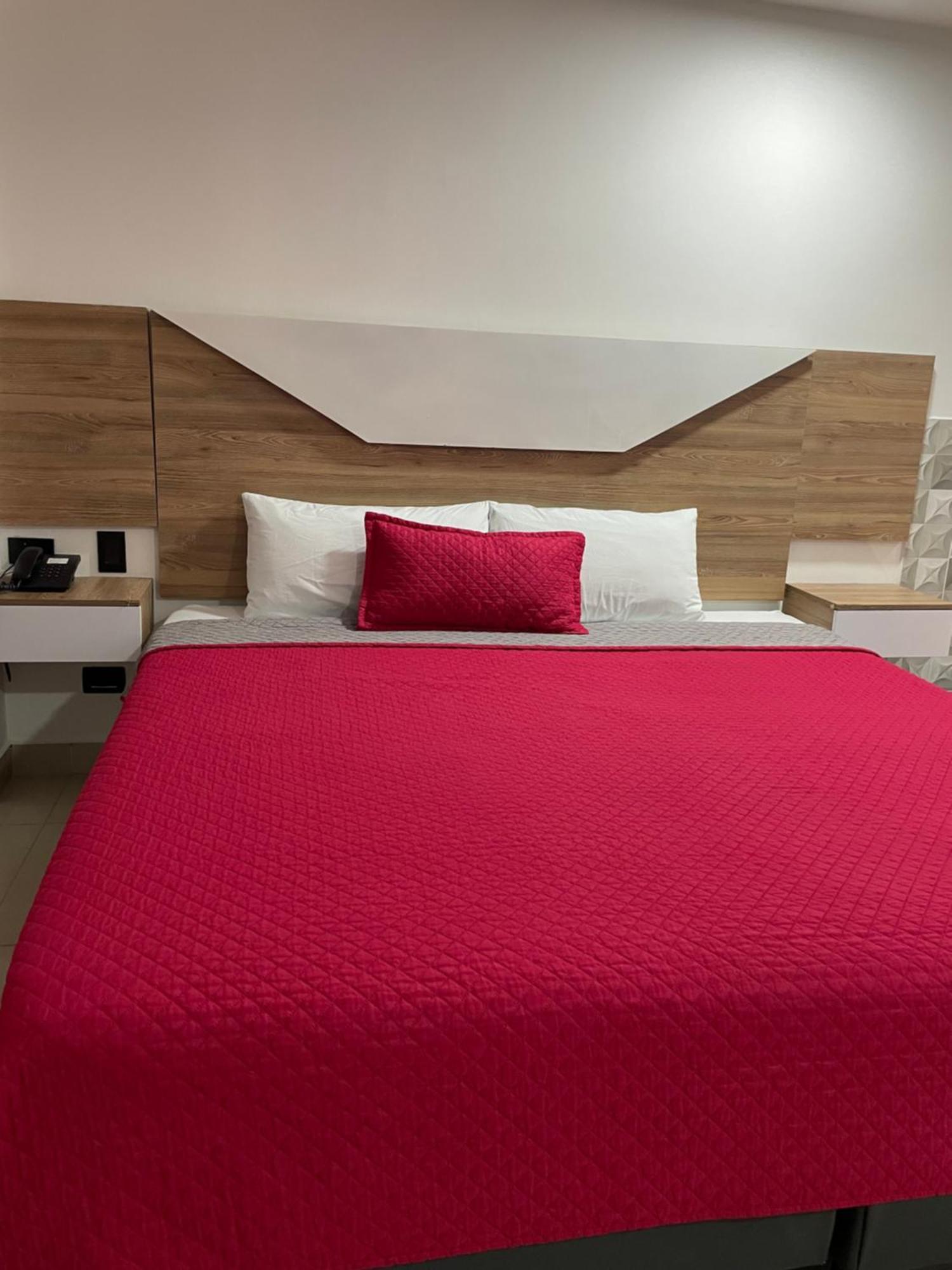 Hotel Ofix Medellín Eksteriør bilde