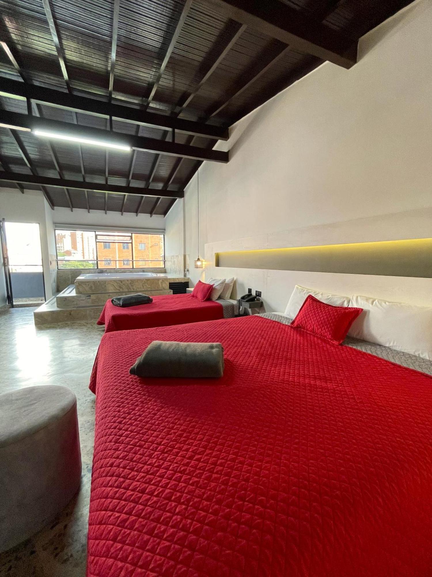 Hotel Ofix Medellín Eksteriør bilde
